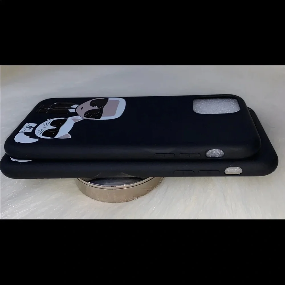 IPHONE 11 PRO MATTE BLACK KARL & CHOUPETTE IPHONE 11 PRO CASE